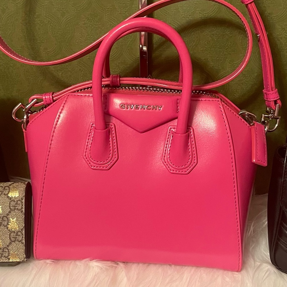 GIVENCHY MINI ANTIGONA PINK